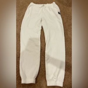 Abercrombie kids 
sweatpants
 size 11/12 
White